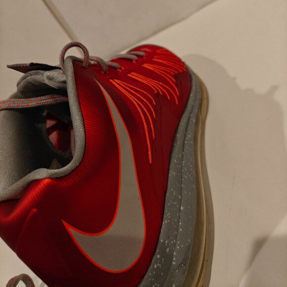 Nike Air Max LeBron 10 Low University Red 579765-600 Men's Size 11 Sneakers - Picture 11 of 16